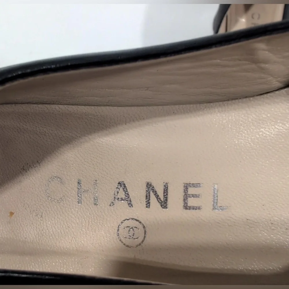 ๐ 1 hour sale. Chanel, size 8, Black Women's Heels - Picture 6 of 13